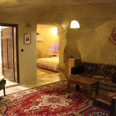 Dilek Tepesi Cave Hotel أيواليه المظهر الخارجي الصورة