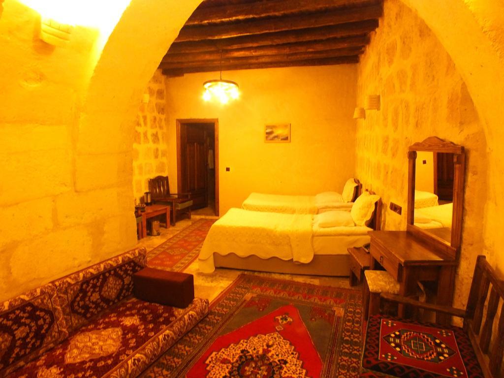 Dilek Tepesi Cave Hotel أيواليه المظهر الخارجي الصورة