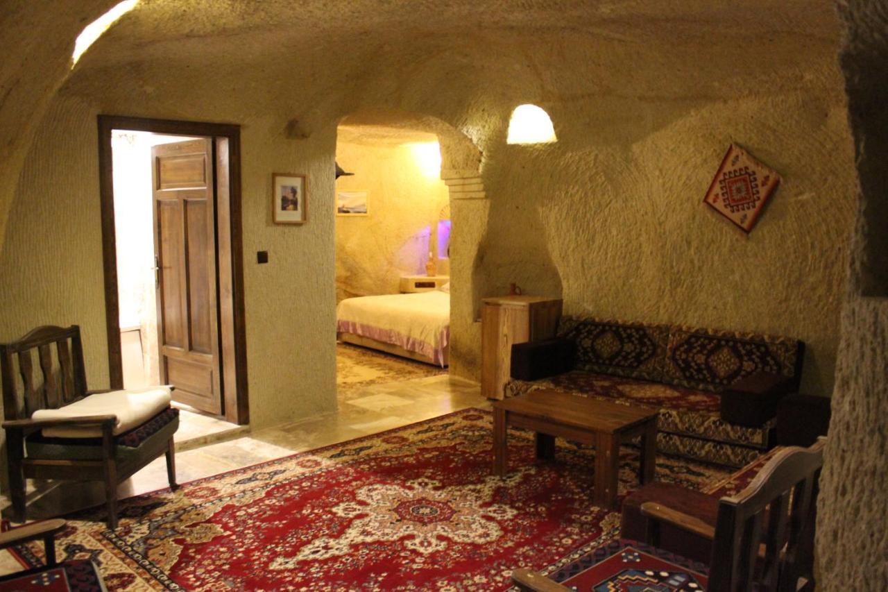 Dilek Tepesi Cave Hotel أيواليه المظهر الخارجي الصورة